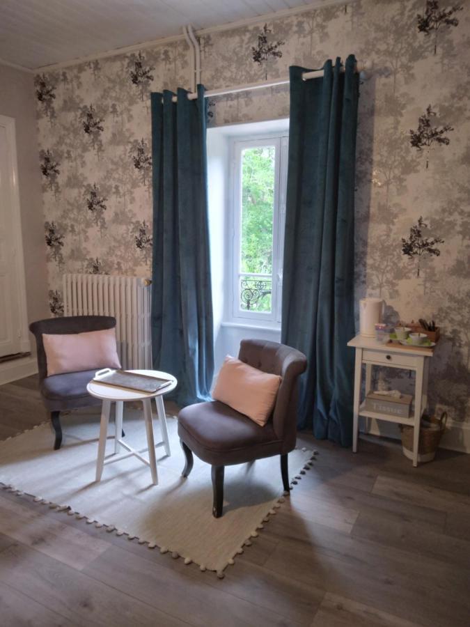 Bed & Breakfast Domaine De Marchal - Et Table D'hotes
