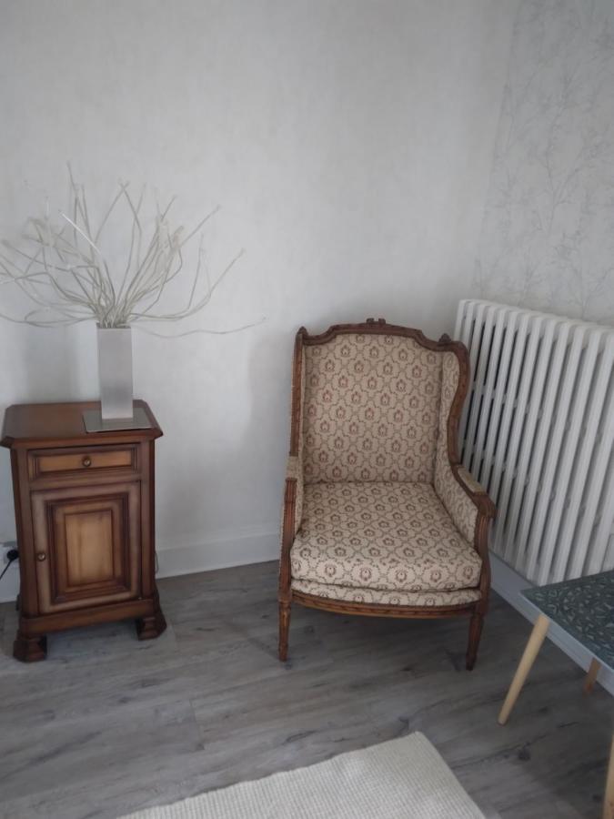 Bed & Breakfast Domaine De Marchal - Et Table D'hotes Celles-Sur-Durolle